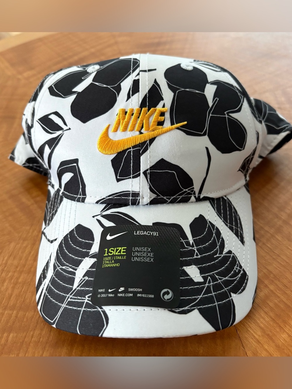 Nike Black & White Floral-Print Legacy91 Cap with Yellow Logo